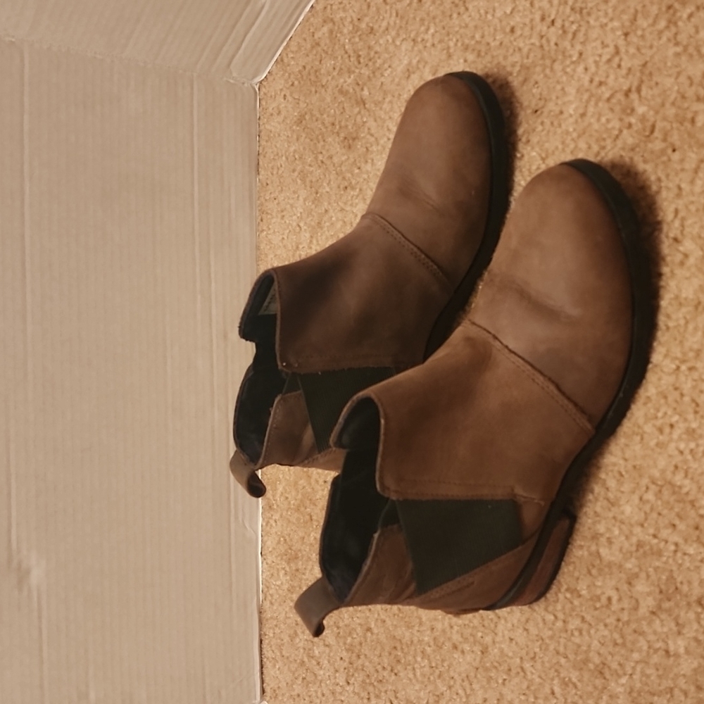 Sorel Emelie Chelsea Waterproof Boots